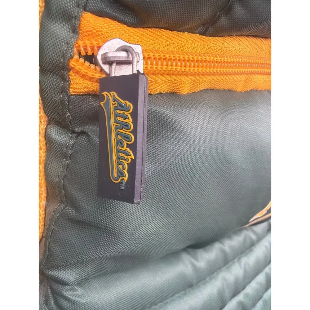 Oakland Athletics Suzuki #8 Catchers Gear Backpack 18” Season Ticket Holder Bag - Picture 3 of 11